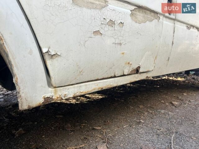 Белый Форд Транзит, объемом двигателя 2.5 л и пробегом 3 тыс. км за 2000 $, фото 4 на Automoto.ua