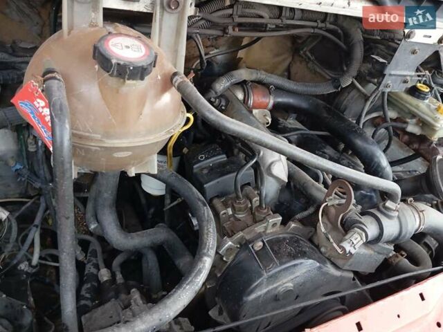 Білий Форд Транзит, об'ємом двигуна 2.5 л та пробігом 379 тис. км за 1700 $, фото 13 на Automoto.ua