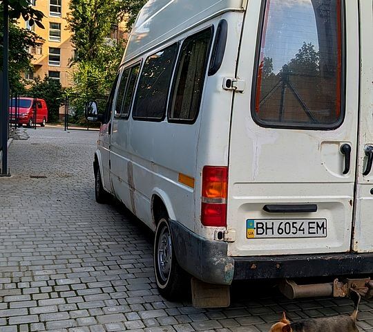 Білий Форд Транзит, об'ємом двигуна 2.5 л та пробігом 0 тис. км за 1999 $, фото 5 на Automoto.ua
