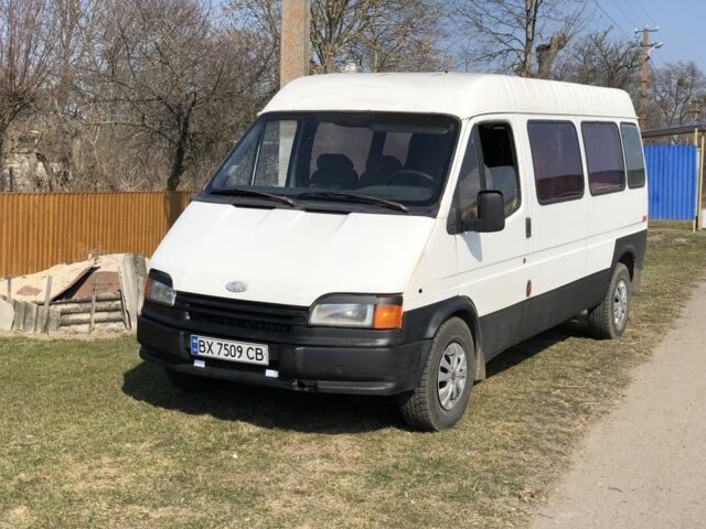 Белый Форд Транзит, объемом двигателя 2.5 л и пробегом 340 тыс. км за 1750 $, фото 2 на Automoto.ua