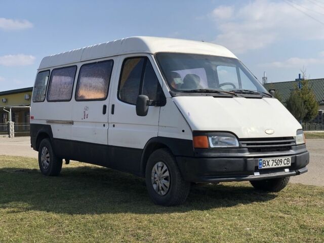 Белый Форд Транзит, объемом двигателя 2.5 л и пробегом 340 тыс. км за 1750 $, фото 4 на Automoto.ua