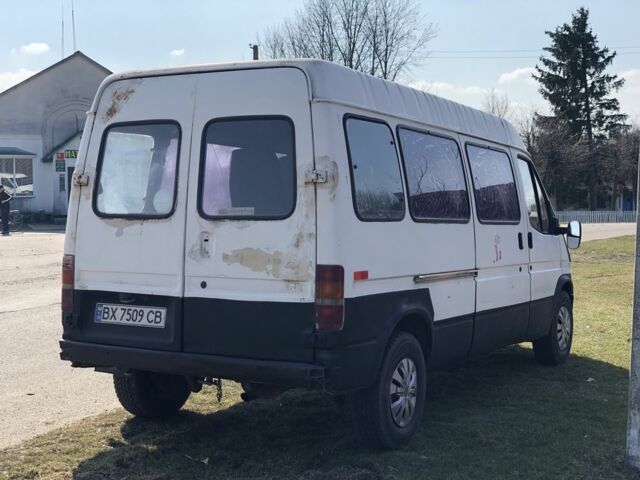 Белый Форд Транзит, объемом двигателя 2.5 л и пробегом 340 тыс. км за 1750 $, фото 6 на Automoto.ua