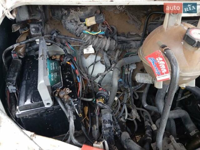 Білий Форд Транзит, об'ємом двигуна 2.5 л та пробігом 379 тис. км за 1700 $, фото 11 на Automoto.ua