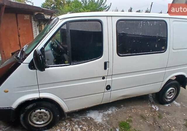 Форд Транзит 1998 у Миколаєві на Automoto.ua Білий Форд Транзит, об'ємом двигуна 0 л та пробігом 350 тис. км за 2800 $, фото 5 на Automoto.ua