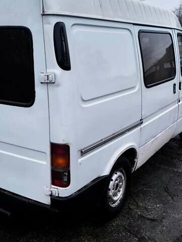 Белый Форд Транзит, объемом двигателя 2.5 л и пробегом 501 тыс. км за 3500 $, фото 5 на Automoto.ua