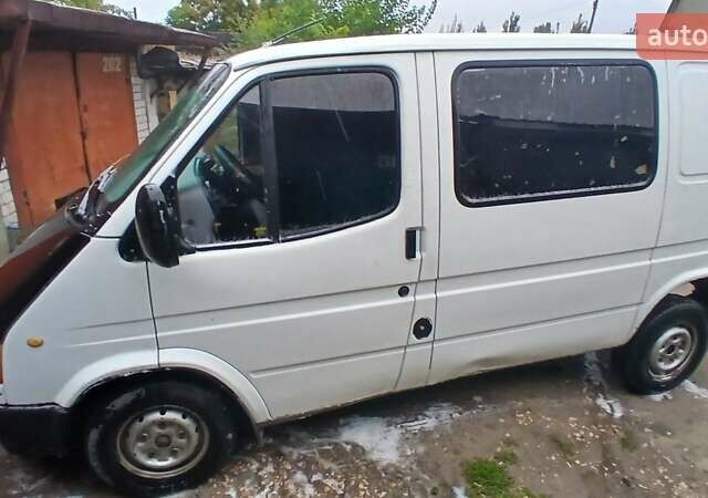 Форд Транзит 1998 у Миколаєві на Automoto.ua Білий Форд Транзит, об'ємом двигуна 0 л та пробігом 350 тис. км за 2800 $, фото 1 на Automoto.ua
