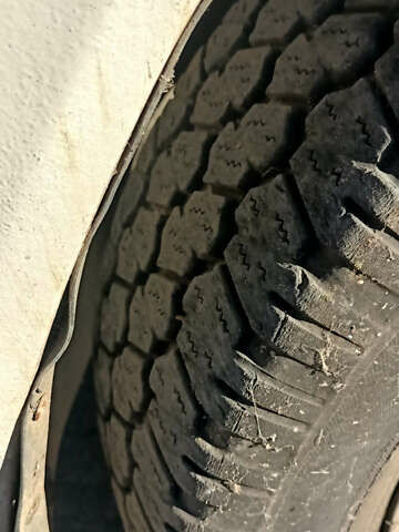 Білий Форд Транзит, об'ємом двигуна 2.5 л та пробігом 300 тис. км за 3000 $, фото 10 на Automoto.ua