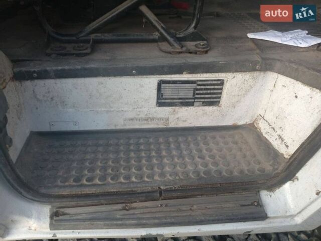 Білий Форд Транзит, об'ємом двигуна 2.5 л та пробігом 265 тис. км за 3800 $, фото 9 на Automoto.ua