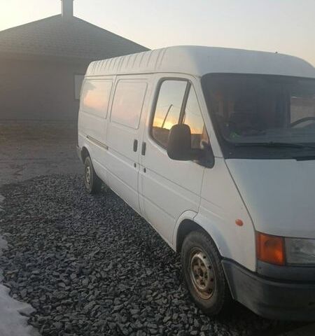 Білий Форд Транзит, об'ємом двигуна 2.5 л та пробігом 265 тис. км за 3800 $, фото 1 на Automoto.ua