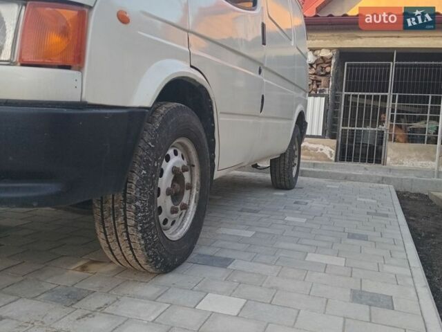 Білий Форд Транзит, об'ємом двигуна 2.5 л та пробігом 730 тис. км за 3700 $, фото 11 на Automoto.ua