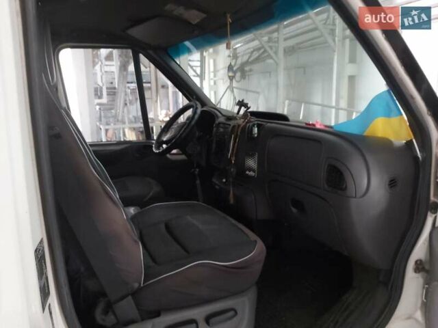 Білий Форд Транзит, об'ємом двигуна 2.4 л та пробігом 710 тис. км за 5000 $, фото 3 на Automoto.ua