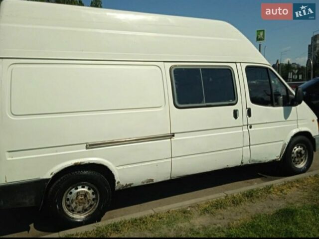 Белый Форд Транзит, объемом двигателя 2.3 л и пробегом 320 тыс. км за 1850 $, фото 5 на Automoto.ua