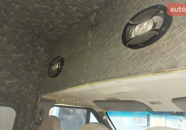 Білий Форд Транзит, об'ємом двигуна 2.4 л та пробігом 560 тис. км за 4200 $, фото 10 на Automoto.ua