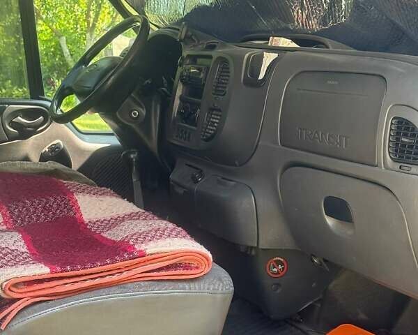 Білий Форд Транзит, об'ємом двигуна 2 л та пробігом 570 тис. км за 3400 $, фото 4 на Automoto.ua