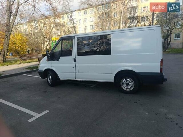 Білий Форд Транзит, об'ємом двигуна 2 л та пробігом 400 тис. км за 4700 $, фото 1 на Automoto.ua