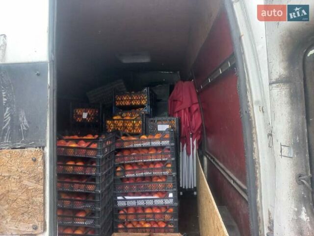 Білий Форд Транзит, об'ємом двигуна 1.99 л та пробігом 465 тис. км за 2800 $, фото 10 на Automoto.ua