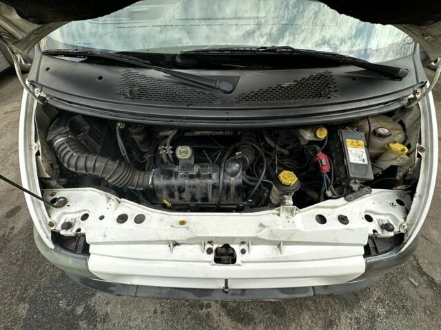 Белый Форд Транзит, объемом двигателя 2 л и пробегом 408 тыс. км за 4513 $, фото 11 на Automoto.ua