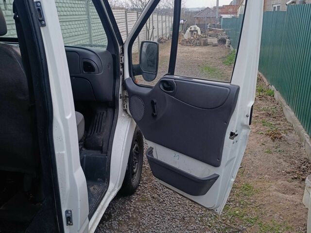 Білий Форд Транзит, об'ємом двигуна 2 л та пробігом 300 тис. км за 4100 $, фото 9 на Automoto.ua