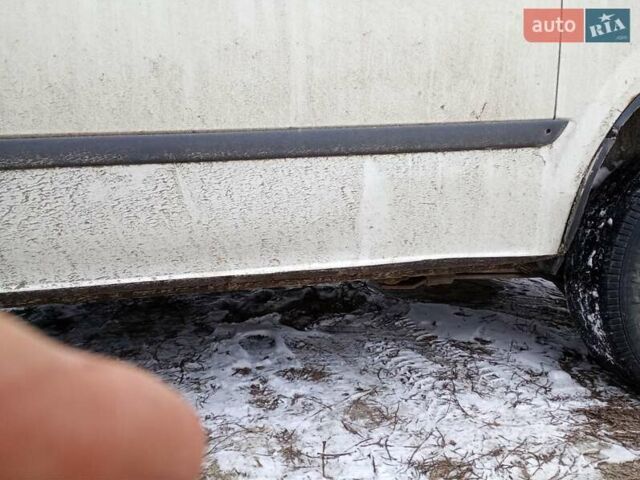 Білий Форд Транзит, об'ємом двигуна 2 л та пробігом 285 тис. км за 4200 $, фото 6 на Automoto.ua