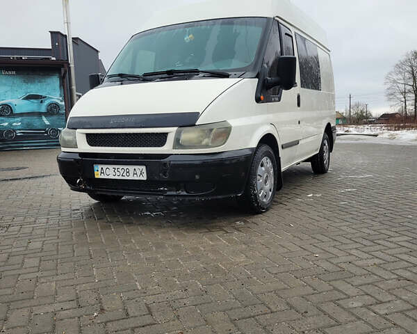 Белый Форд Транзит, объемом двигателя 2 л и пробегом 630 тыс. км за 4700 $, фото 1 на Automoto.ua