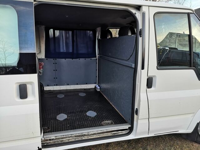 Білий Форд Транзит, об'ємом двигуна 2 л та пробігом 350 тис. км за 4900 $, фото 7 на Automoto.ua