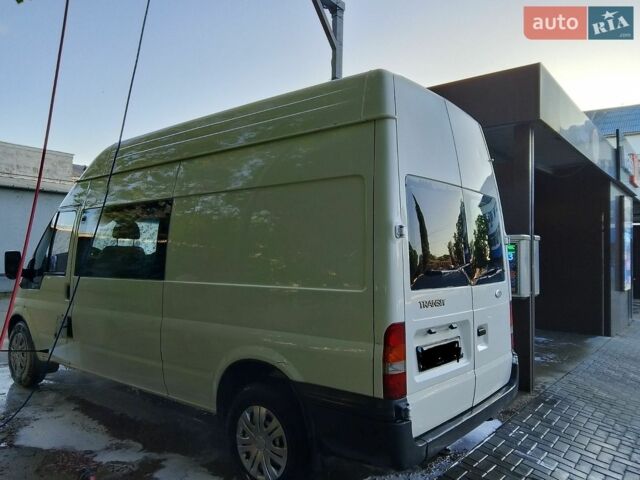 Білий Форд Транзит, об'ємом двигуна 2.4 л та пробігом 280 тис. км за 6700 $, фото 3 на Automoto.ua