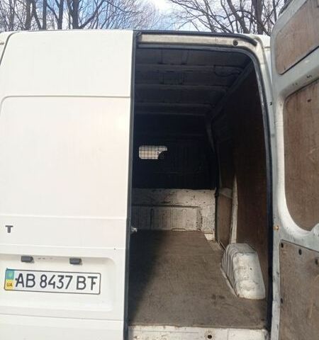 Белый Форд Транзит, объемом двигателя 2.5 л и пробегом 350 тыс. км за 3500 $, фото 3 на Automoto.ua