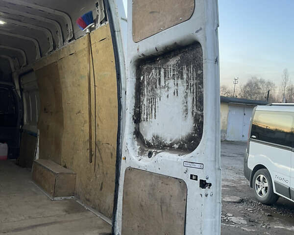 Белый Форд Транзит, объемом двигателя 2.5 л и пробегом 390 тыс. км за 5799 $, фото 13 на Automoto.ua