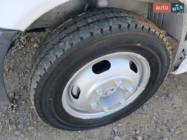 Белый Форд Транзит, объемом двигателя 2.4 л и пробегом 100 тыс. км за 6500 $, фото 12 на Automoto.ua