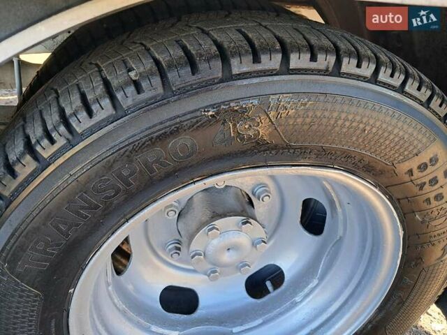 Белый Форд Транзит, объемом двигателя 2.4 л и пробегом 100 тыс. км за 6500 $, фото 10 на Automoto.ua