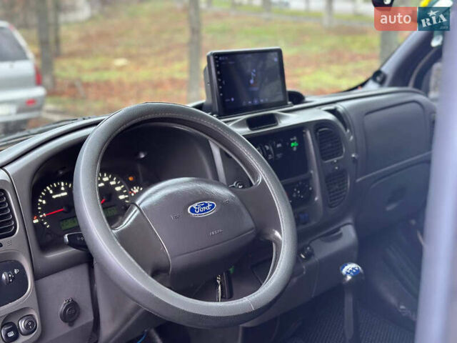 Білий Форд Транзит, об'ємом двигуна 2 л та пробігом 450 тис. км за 4799 $, фото 6 на Automoto.ua