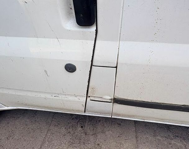 Білий Форд Транзит, об'ємом двигуна 2 л та пробігом 470 тис. км за 3200 $, фото 2 на Automoto.ua