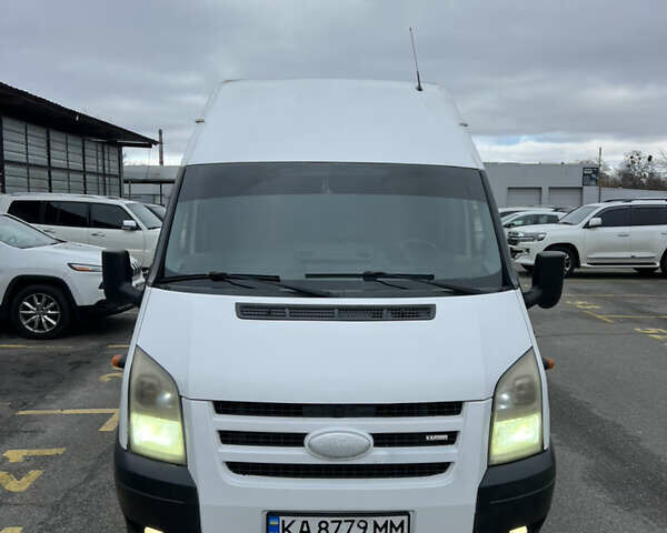 Белый Форд Транзит, объемом двигателя 2.4 л и пробегом 547 тыс. км за 8999 $, фото 6 на Automoto.ua