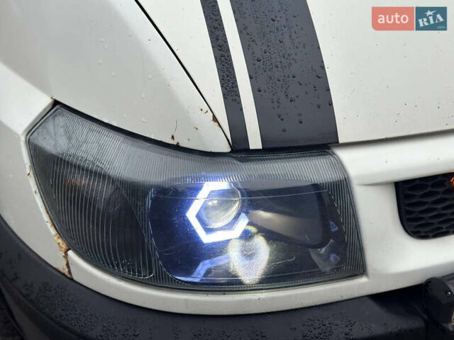 Білий Форд Транзит, об'ємом двигуна 2 л та пробігом 450 тис. км за 4799 $, фото 32 на Automoto.ua