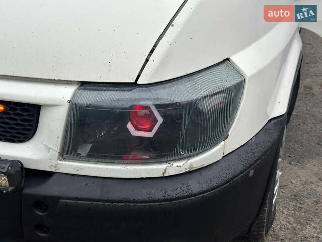 Білий Форд Транзит, об'ємом двигуна 2 л та пробігом 450 тис. км за 4799 $, фото 30 на Automoto.ua