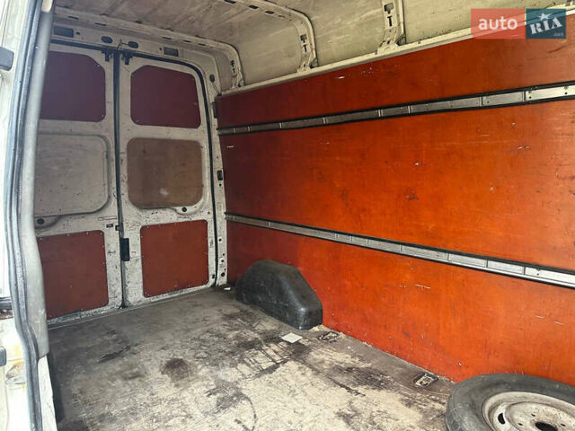 Білий Форд Транзит, об'ємом двигуна 2 л та пробігом 450 тис. км за 4799 $, фото 27 на Automoto.ua