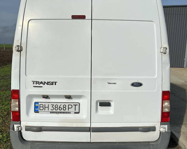 Белый Форд Транзит, объемом двигателя 2.4 л и пробегом 500 тыс. км за 8300 $, фото 1 на Automoto.ua