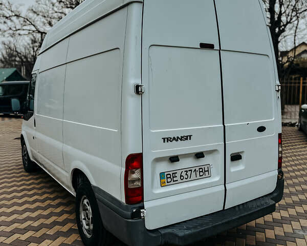 Білий Форд Транзит, об'ємом двигуна 2.2 л та пробігом 30 тис. км за 5000 $, фото 4 на Automoto.ua