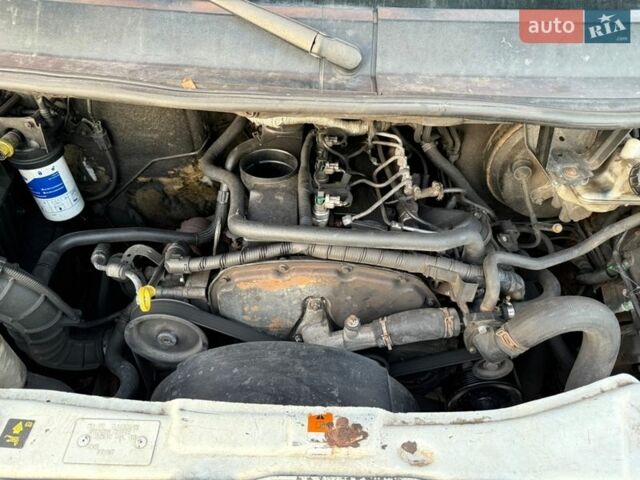 Белый Форд Транзит, объемом двигателя 2.4 л и пробегом 431 тыс. км за 9000 $, фото 25 на Automoto.ua