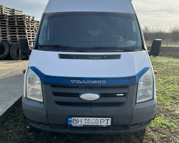 Белый Форд Транзит, объемом двигателя 2.4 л и пробегом 500 тыс. км за 8300 $, фото 10 на Automoto.ua