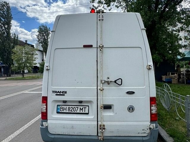 Білий Форд Транзит, об'ємом двигуна 2.4 л та пробігом 390 тис. км за 4200 $, фото 2 на Automoto.ua
