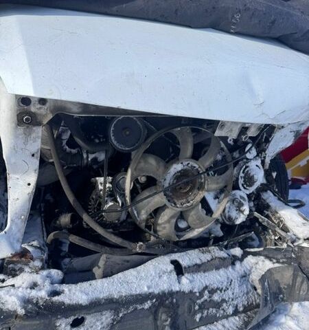 Белый Форд Транзит, объемом двигателя 2.4 л и пробегом 500 тыс. км за 3500 $, фото 3 на Automoto.ua