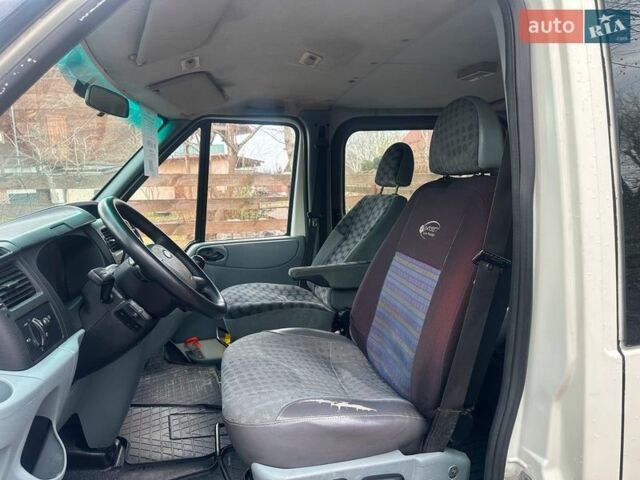 Белый Форд Транзит, объемом двигателя 2.4 л и пробегом 343 тыс. км за 6690 $, фото 11 на Automoto.ua
