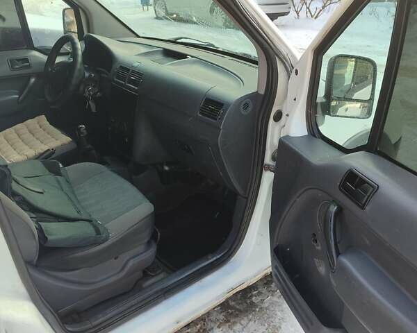 Білий Форд Транзит, об'ємом двигуна 1.8 л та пробігом 330 тис. км за 3715 $, фото 2 на Automoto.ua