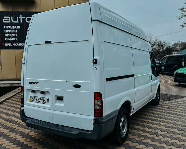 Білий Форд Транзит, об'ємом двигуна 2.2 л та пробігом 30 тис. км за 5000 $, фото 3 на Automoto.ua