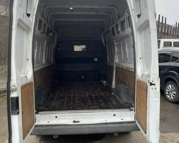 Білий Форд Транзит, об'ємом двигуна 2.4 л та пробігом 520 тис. км за 8200 $, фото 10 на Automoto.ua