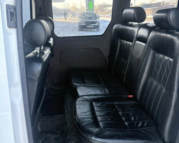 Белый Форд Транзит, объемом двигателя 1.75 л и пробегом 233 тыс. км за 5000 $, фото 13 на Automoto.ua