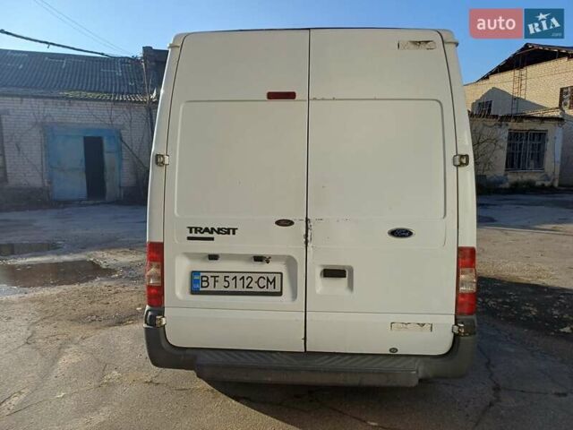 Белый Форд Транзит, объемом двигателя 2.2 л и пробегом 464 тыс. км за 7500 $, фото 3 на Automoto.ua