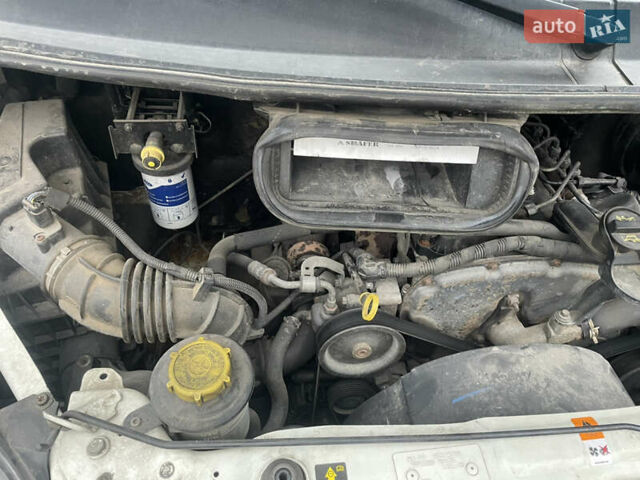 Білий Форд Транзит, об'ємом двигуна 2.4 л та пробігом 520 тис. км за 8200 $, фото 9 на Automoto.ua