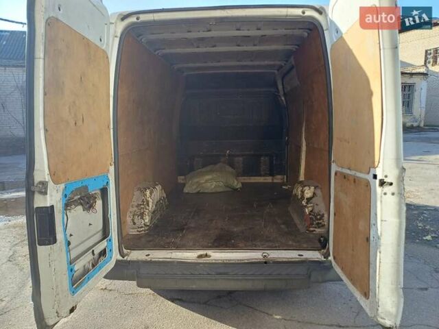 Белый Форд Транзит, объемом двигателя 2.2 л и пробегом 464 тыс. км за 7500 $, фото 4 на Automoto.ua
